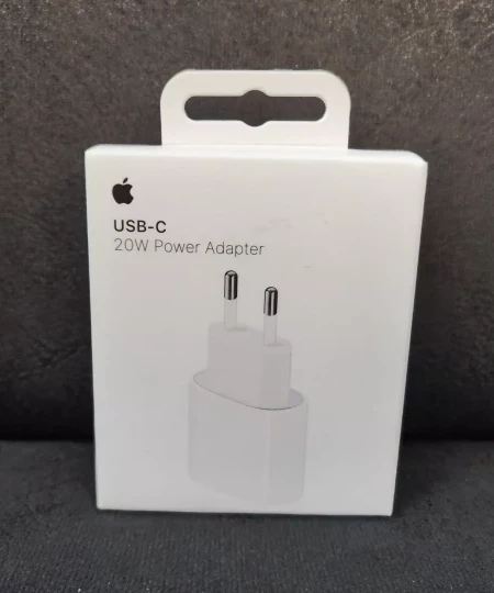 Сетевое зарядное устройство iPhone 20Вт Type-c