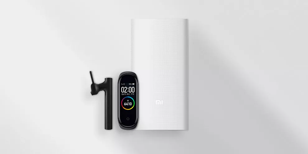 Внешний аккумулятор Xiaomi Mi Power Bank 3 Quick Charge Edition (30000 mAh) Внешний аккумулятор Xiaomi Mi Power Bank 3 Quick Charge Edition (30000 mAh)